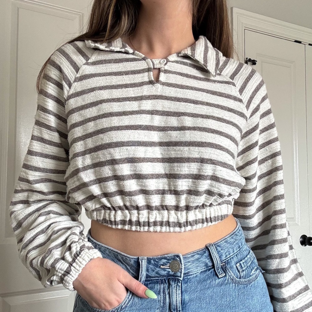 The Vintage Shop Gray and White Striped Long Sleeve
